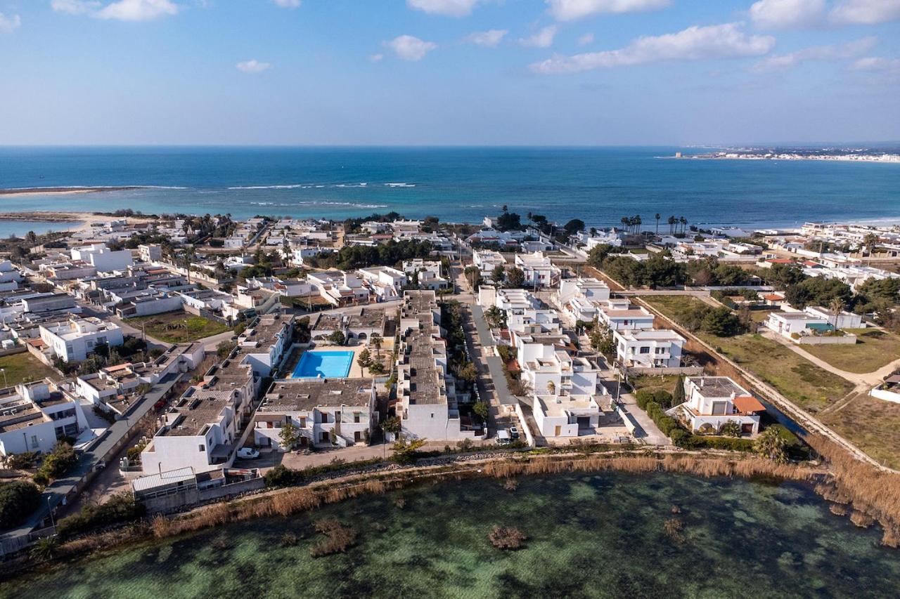 Villino Sabrina Con Piscina Villa Torre Lapillo Buitenkant foto