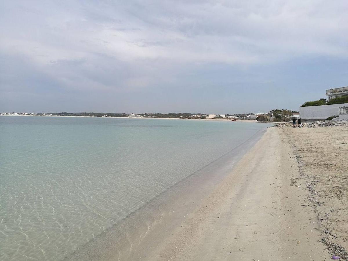 Villino Sabrina Con Piscina Villa Torre Lapillo Buitenkant foto